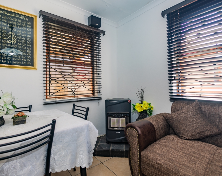 3 Bedroom Property for Sale in Phoenix Western Cape